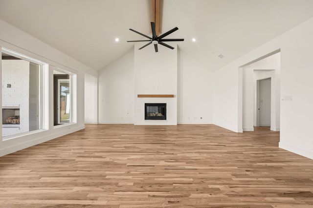 257 Oakmont Drive, Haslet, TX 76052