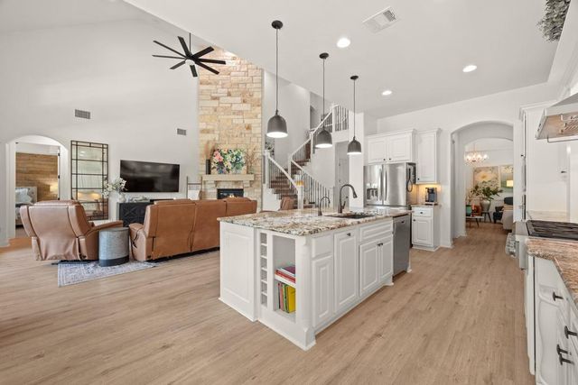 112 Salinas CV, Austin, TX 78738