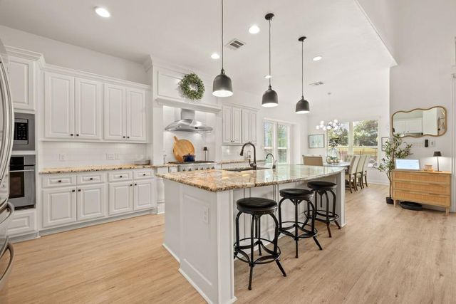 112 Salinas CV, Austin, TX 78738