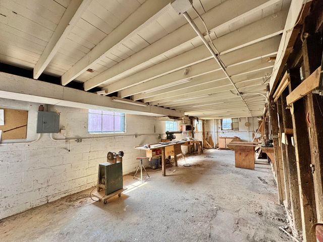 325 Ky Hwy 2141, Stanford, KY 40484