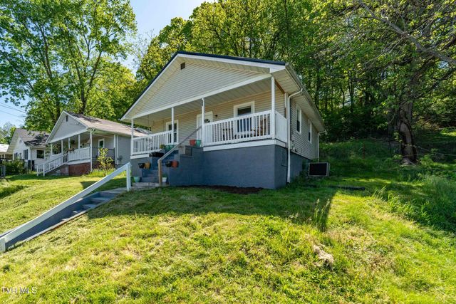 304 East Chestnut Street, Johnson City, TN 37601