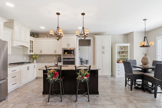 2328 Lionheart Dr, Murfreesboro, TN 37130