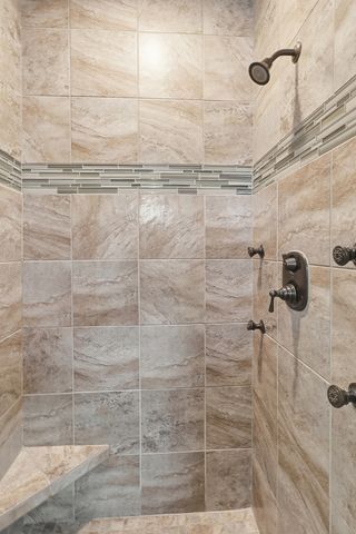 2328 Lionheart Dr, Murfreesboro, TN 37130