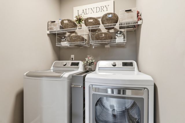 2328 Lionheart Dr, Murfreesboro, TN 37130