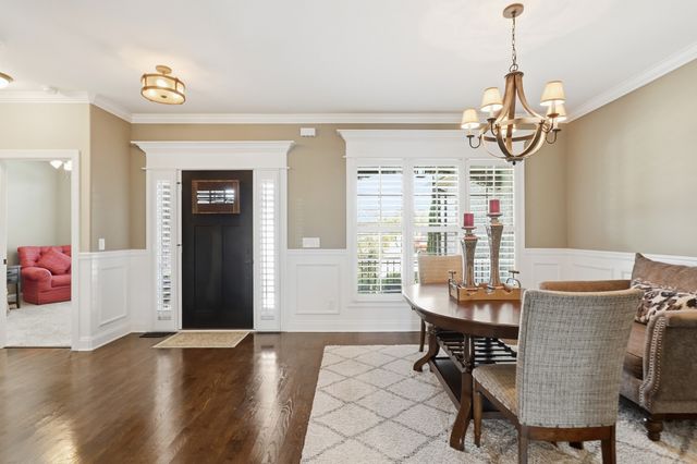 2328 Lionheart Dr, Murfreesboro, TN 37130