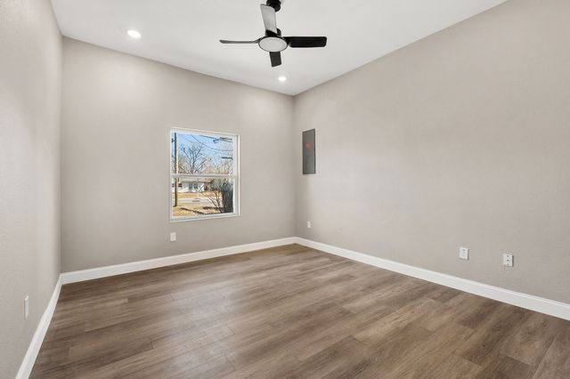 3918 Miller Avenue, Fort Worth, TX 76119