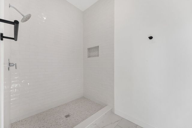 3918 Miller Avenue, Fort Worth, TX 76119