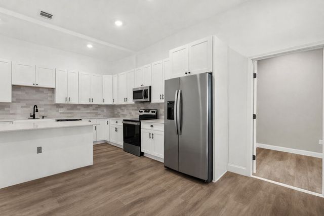 3918 Miller Avenue, Fort Worth, TX 76119