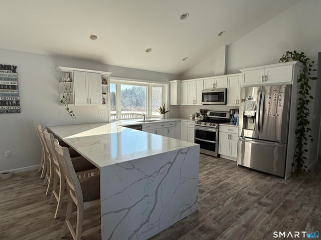 380 Mashentuck Road, Killingly, CT 06239