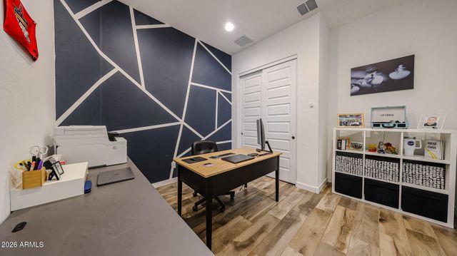 4013 W HAYDUK Road, Laveen, AZ 85339