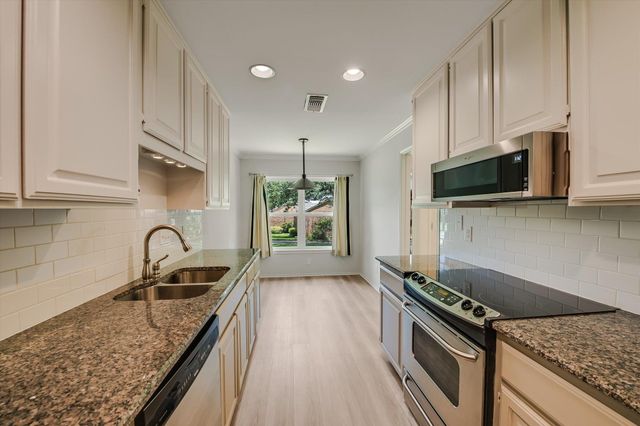 7911 Cavalry CT, Austin, TX 78731