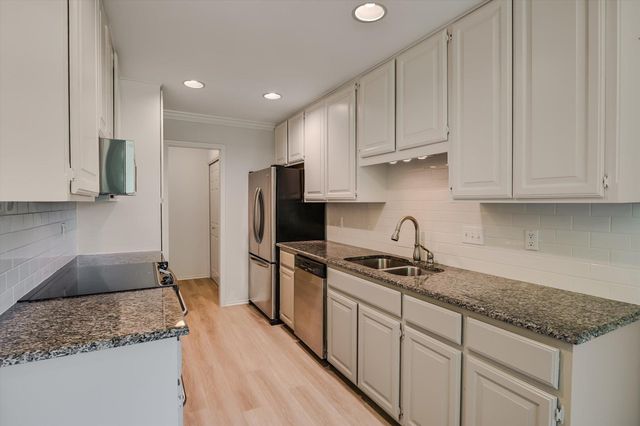 7911 Cavalry CT, Austin, TX 78731