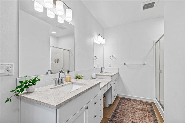 2782 High Cedars Lane, Medford, OR 97504