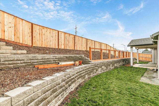 2782 High Cedars Lane, Medford, OR 97504