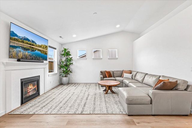 2782 High Cedars Lane, Medford, OR 97504