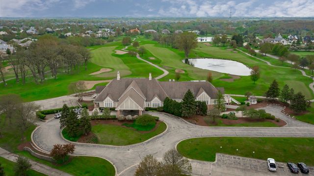 7 Loblolly Court, Lemont, IL 60439