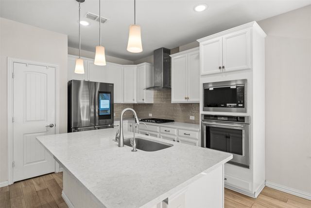 9919 Bates Street, Irving, TX 75063