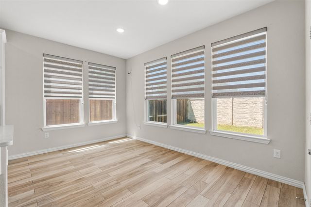 9919 Bates Street, Irving, TX 75063