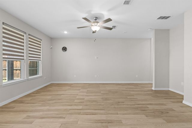 9919 Bates Street, Irving, TX 75063