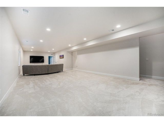 10969 Lewiston St, Commerce City, CO 80022