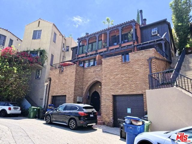 2053 Glencoe Way, Los Angeles, CA 90068