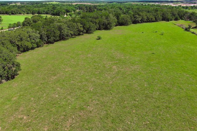 1674 Old McDade RD A, Elgin, TX 78621