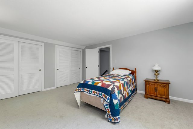 13 Evergreen Drive, Bow, NH 03304