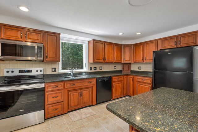 13 Evergreen Drive, Bow, NH 03304