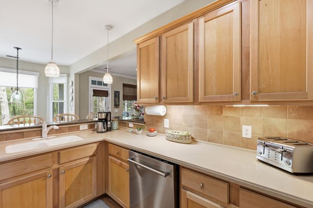 3601 W Higgins Drive, Mount Pleasant, SC 29466