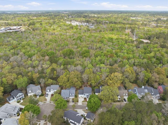 3601 W Higgins Drive, Mount Pleasant, SC 29466