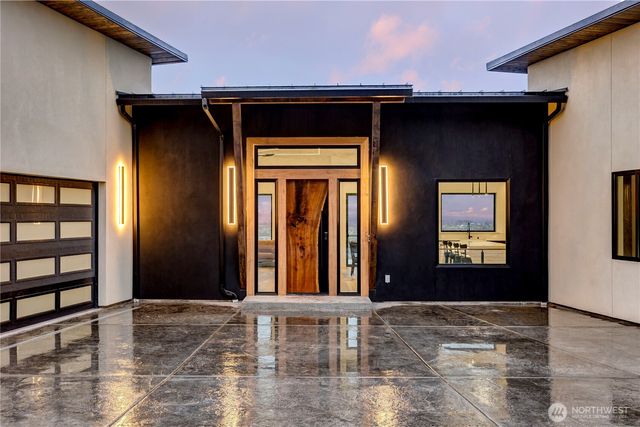 5411 Hershey Lane, West Richland, WA 99353