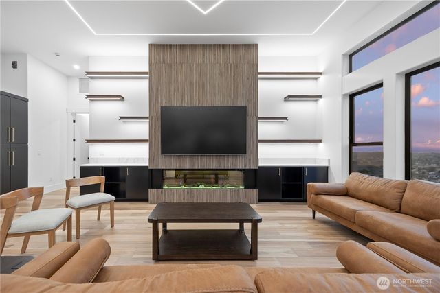 5411 Hershey Lane, West Richland, WA 99353