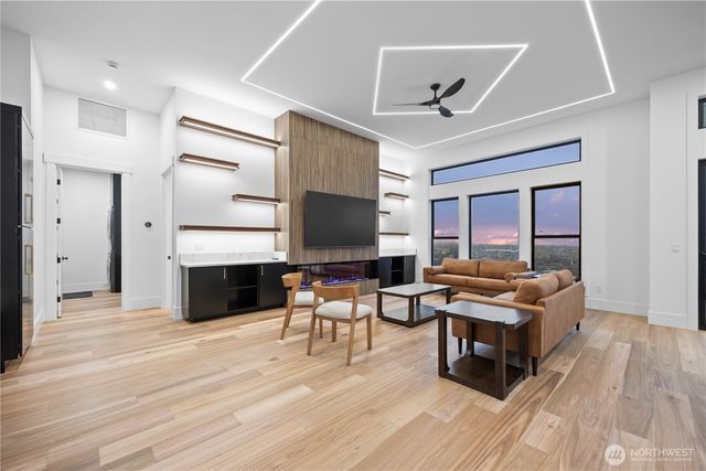 5411 Hershey Lane, West Richland, WA 99353