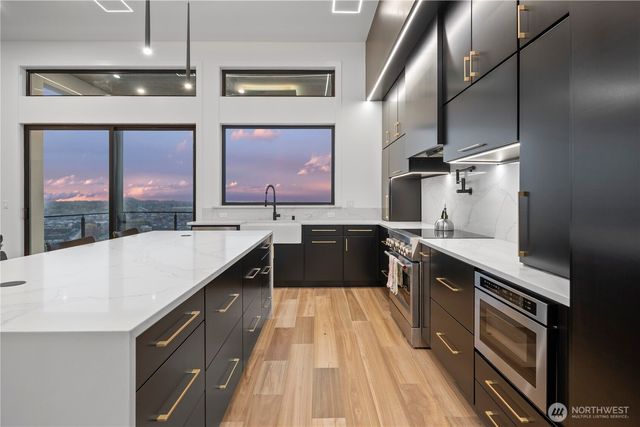 5411 Hershey Lane, West Richland, WA 99353