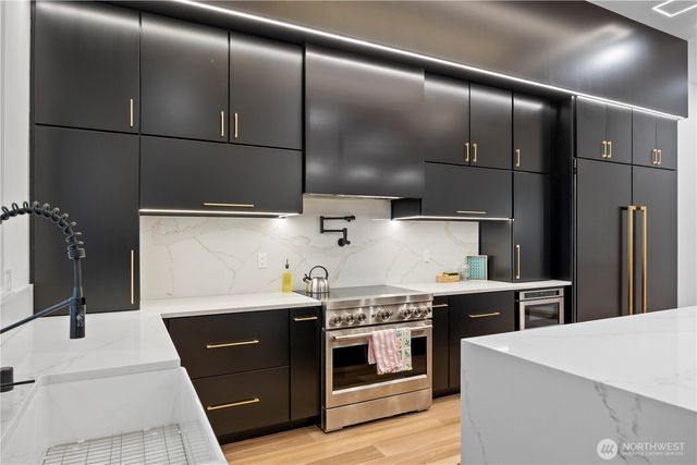 5411 Hershey Lane, West Richland, WA 99353