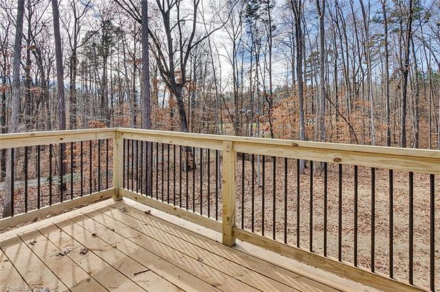 942 Ponderosa Heights Place, Asheboro, NC 27205