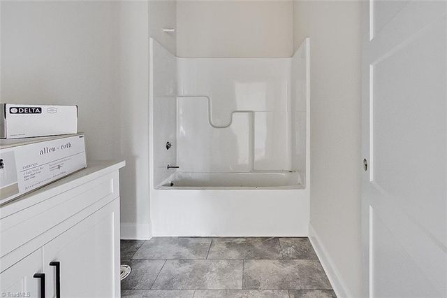 942 Ponderosa Heights Place, Asheboro, NC 27205