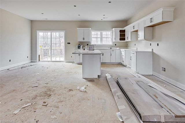 942 Ponderosa Heights Place, Asheboro, NC 27205