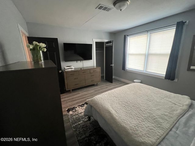 304 LAWTON Avenue, Jacksonville, FL 32208