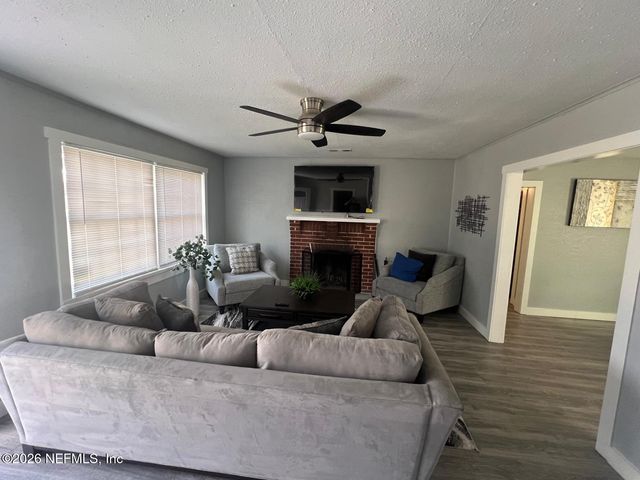 304 LAWTON Avenue, Jacksonville, FL 32208