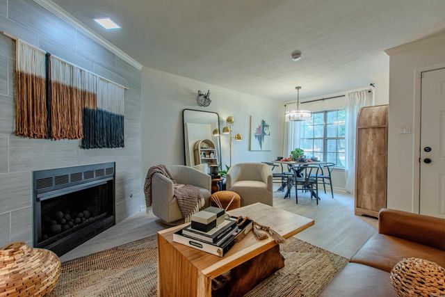 2221 Wentwood Valley Dr Apt 47, Little Rock, AR 72212