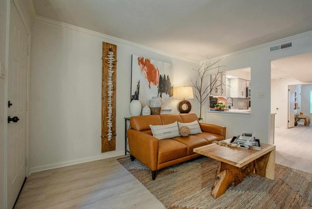 2221 Wentwood Valley Dr Apt 47, Little Rock, AR 72212