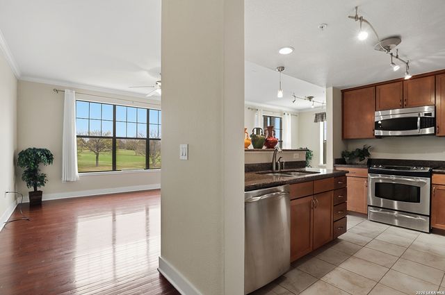 7342 Oak Manor Dr Apt 4210, San Antonio, TX 78229