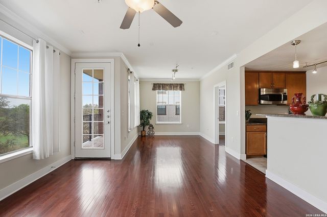 7342 Oak Manor Dr Apt 4210, San Antonio, TX 78229