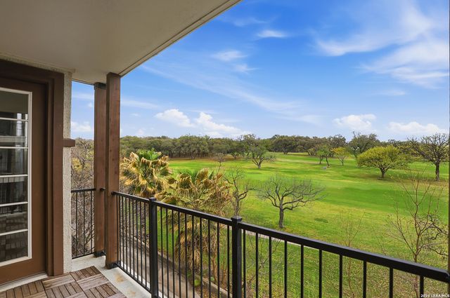 7342 Oak Manor Dr Apt 4210, San Antonio, TX 78229