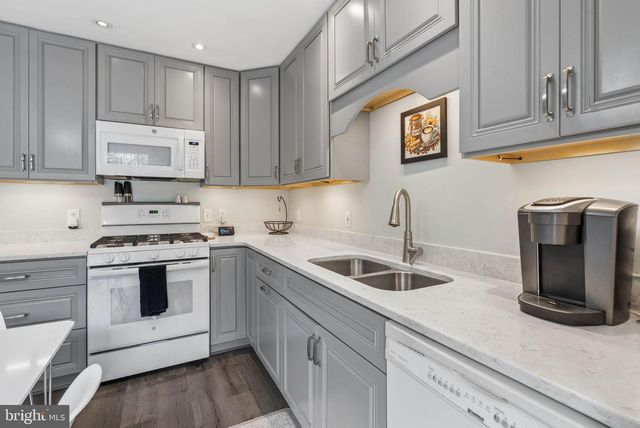 6492 SEDGWICK ST, Elkridge, MD 21075