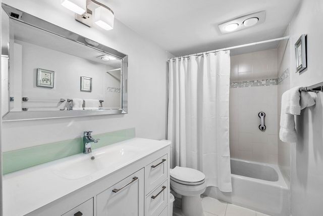 3864 Quail Ridge Drive N Blue Heron, Boynton Beach, FL 33436