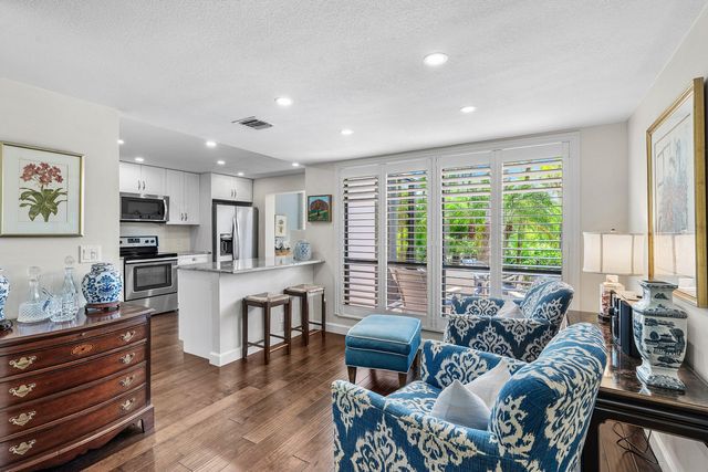 3864 Quail Ridge Drive N Blue Heron, Boynton Beach, FL 33436