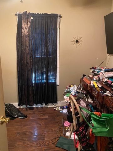 8611 S Aberdeen Street, Chicago, IL 60620