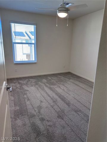 5637 Thunder Blue Avenue, Las Vegas, NV 89122